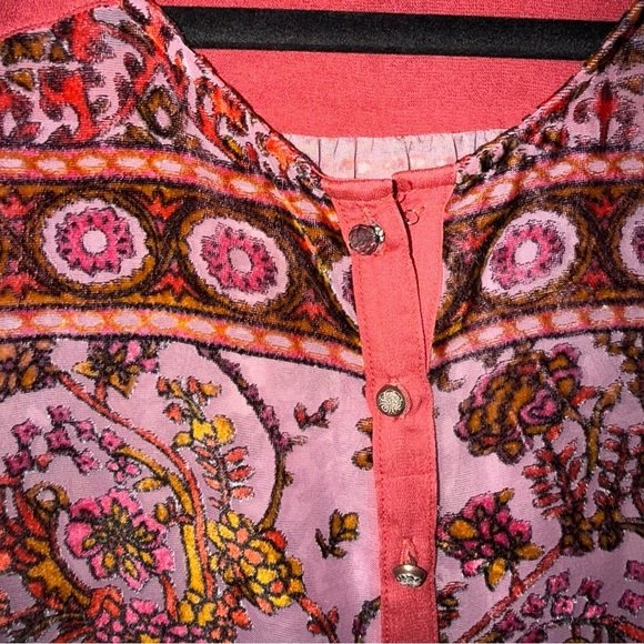 Anthropologie Aratta Pink and Purple Button Front Velvet Burnout Floral Tunic - Picture 4 of 9